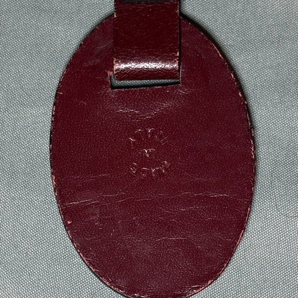 Cartier Must de Cartier Burgundy Leather Oval Key Ring Keychain Made in Italy - Picture 2 of 5